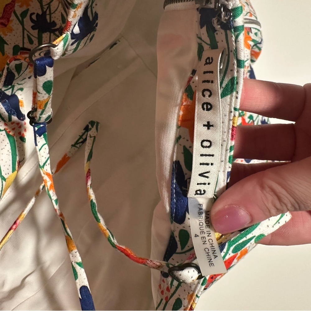 Alice + Olivia 4 Nella Sun Dress Fit Flare Bird Parrot Print Mini Button NWOT - Picture 5 of 7